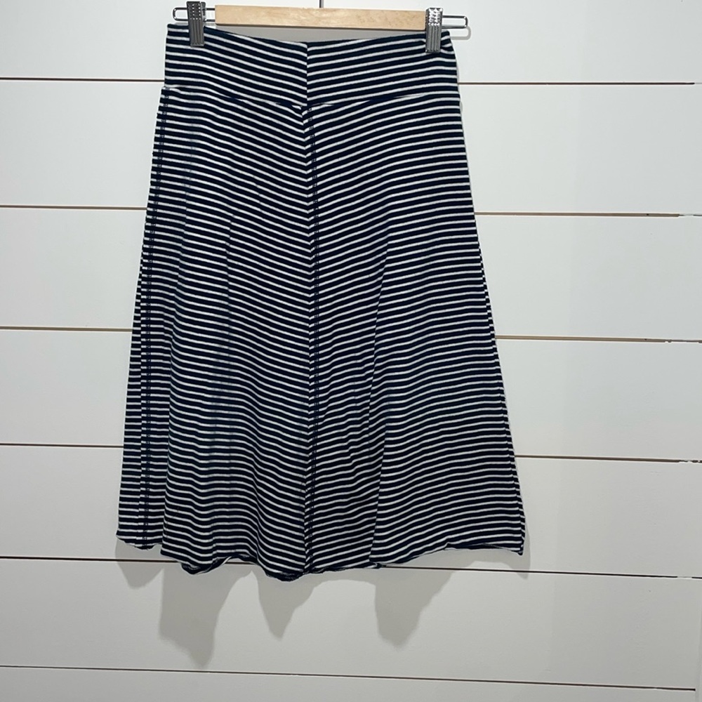 Womens Medium Blue and White stripe skirt . Stretchy and comfy! Gently used.